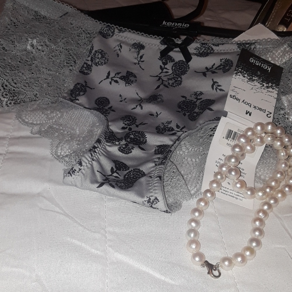 New! Lace Kensie Underwear